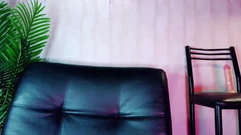 camilarose_oli online show from 01/30/25, 08:32