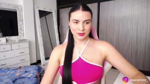 X IGcamiryan01 online show from 10/13/25, 05:46