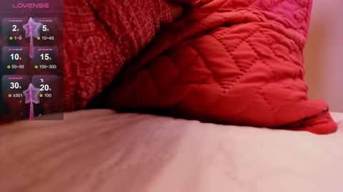 camile_cute online show from 12/19/25, 09:44