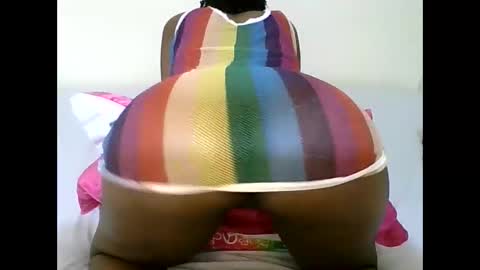 Snapshot of camilla15144 chatting on 02/02/25, 05:04 camillla15 online show from 02/02/25, 05:04