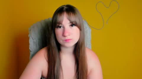 Snapshot of camilla_body chatting on 06/16/26, 05:10 Camilla online show from 06/16/26, 05:10