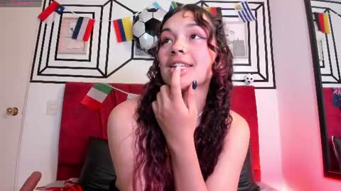 Snapshot of camilla_miller01 chatting on 07/18/26, 01:32 camilla_miller01 online show from 07/18/26, 01:32