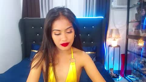 Snapshot of camilla_morena chatting on 01/12/25, 08:25 camilla_morena online show from 01/12/25, 08:25