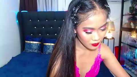 Snapshot of camilla_morena chatting on 01/23/25, 07:51 camilla_morena online show from 01/23/25, 07:51