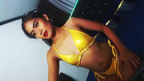 Snapshot of camilla_morena chatting on 02/11/25, 05:26 camilla_morena online show from 02/11/25, 05:26