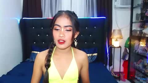 Snapshot of camilla_morena chatting on 02/21/25, 08:07 camilla_morena online show from 02/21/25, 08:07