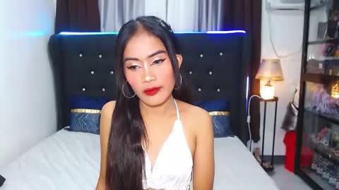 Snapshot of camilla_morena chatting on 02/27/25, 08:17 camilla_morena online show from 02/27/25, 08:17