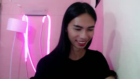 Camilla online show from 01/25/25, 11:23