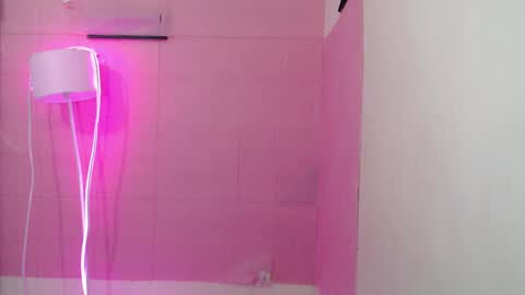 Camilla online show from 02/04/25, 06:14