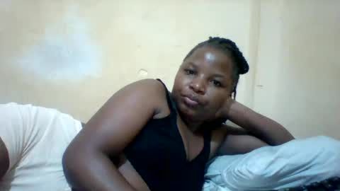 Snapshot of camillah_sweet chatting on 06/14/26, 03:14 camillah_sweet online show from 06/14/26, 03:14