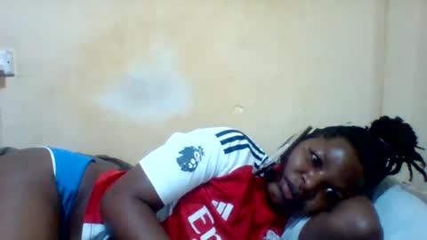 Snapshot of camillah_sweet chatting on 06/30/26, 04:57 camillah_sweet online show from 06/30/26, 04:57