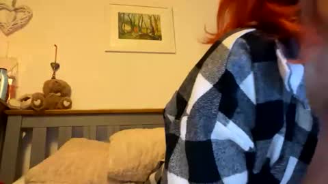 Snapshot of camillajayne chatting on 09/19/25, 09:04 Camilla Jayne online show from 09/19/25, 09:04