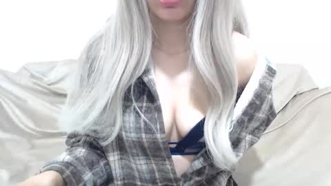 CamilleBunny online show from 04/09/26, 02:33