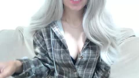 Snapshot of camillebunny chatting on 06/04/26, 02:39 CamilleBunny online show from 06/04/26, 02:39
