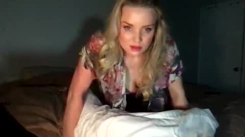 camilleclairexo online show from 04/19/26, 06:13