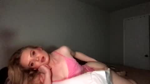camilleclairexo online show from 04/20/26, 03:31