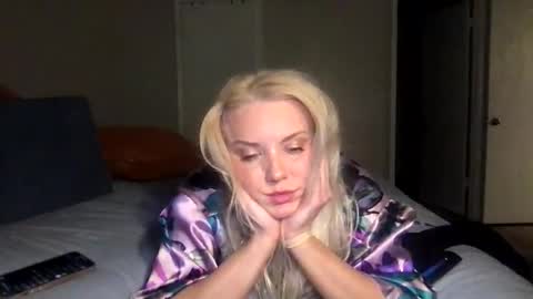 camilleclairexo online show from 05/13/26, 07:39