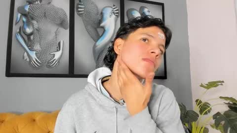 Camillo Virgil online show from 11/24/25, 11:10