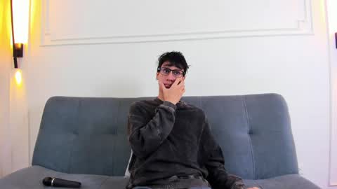 Camilo online show from 04/08/26, 03:28