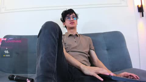 Snapshot of camilo_stark chatting on 05/31/26, 03:26 Camilo online show from 05/31/26, 03:26
