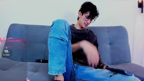 Snapshot of camilo_stark chatting on 06/06/26, 03:22 Camilo online show from 06/06/26, 03:22