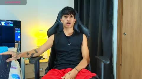 Camilo Bass online show from 04/19/26, 08:22