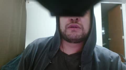 Snapshot of camiloking17 chatting on 02/10/26, 08:18 camilo online show from 02/10/26, 08:18