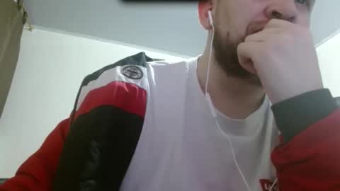 Snapshot of camiloking17 chatting on 03/16/26, 07:45 camilo online show from 03/16/26, 07:45