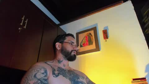 Snapshot of camilomayer chatting on 05/27/26, 02:36 Camilo online show from 05/27/26, 02:36