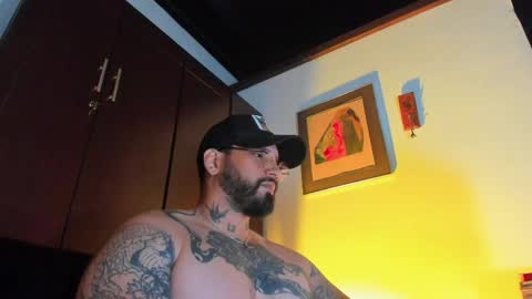 Snapshot of camilomayer chatting on 05/31/26, 12:12 Camilo online show from 05/31/26, 12:12