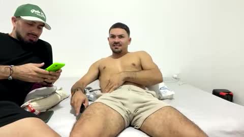 camilor_30 online show from 10/31/25, 12:55