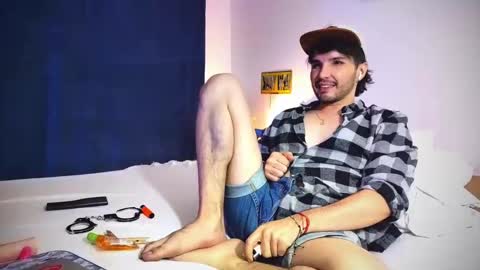 camilo online show from 02/11/25, 04:11