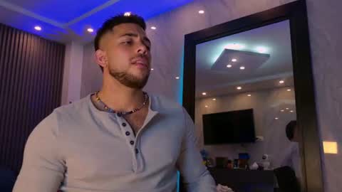 Snapshot of camilowatson chatting on 06/14/26, 01:58 Camilo Watson online show from 06/14/26, 01:58