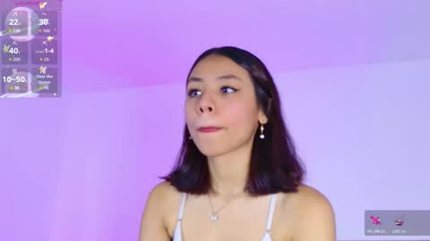 Snapshot of camiluxe chatting on 11/02/25, 07:49 camiluxe online show from 11/02/25, 07:49