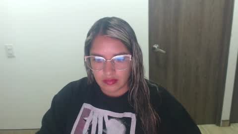 Snapshot of camivilla393140 chatting on 07/15/26, 03:01 camivilla393140 online show from 07/15/26, 03:01