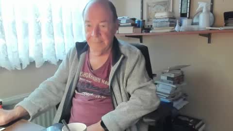 Snapshot of cammee chatting on 02/22/25, 09:34 Cammee online show from 02/22/25, 09:34
