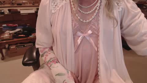 CammieCD online show from 01/08/25, 05:16