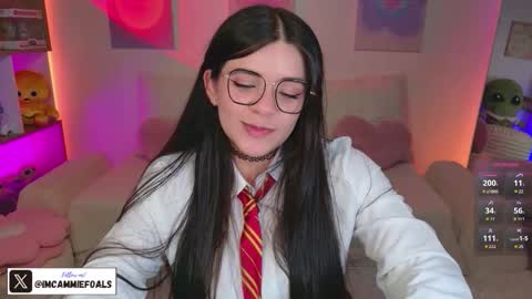   Lets reach 200 thumbs up  online show from 12/16/25, 05:40