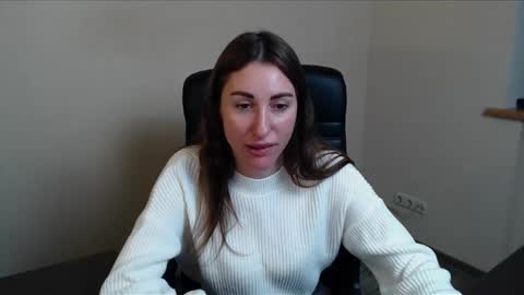 cammila horn online show from 11/29/25, 06:22