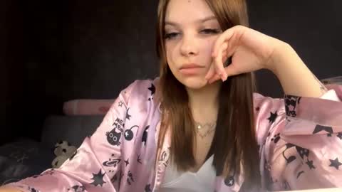 Vicky online show from 09/24/25, 03:15