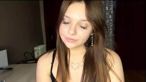 Vicky online show from 10/12/25, 03:11