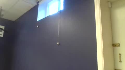 Snapshot of cammyman6900 chatting on 02/04/25, 02:21 cammyman6900 online show from 02/04/25, 02:21