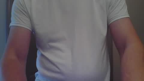 Snapshot of cammyman6900 chatting on 09/15/25, 08:53 cammyman6900 online show from 09/15/25, 08:53