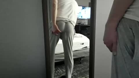 Snapshot of cammyman6900 chatting on 03/04/26, 12:27 cammyman6900 online show from 03/04/26, 12:27