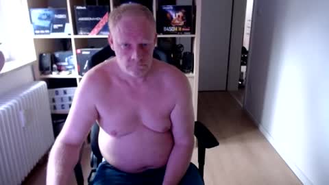 campdavid79 online show from 12/29/24, 10:23