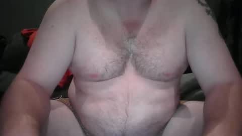 Snapshot of camscrazy2 chatting on 10/15/25, 04:45 camscrazy2 online show from 10/15/25, 04:45