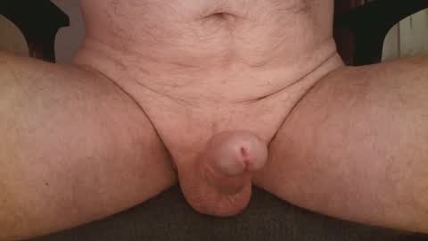 Snapshot of camster732 chatting on 12/03/24, 07:43 Camster online show from 12/03/24, 07:43