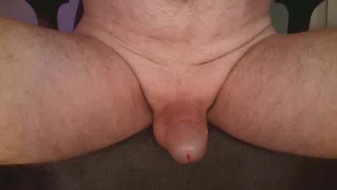 Snapshot of camster732 chatting on 12/15/24, 04:29 Camster online show from 12/15/24, 04:29