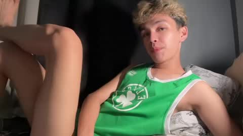 Ethan online show from 04/18/26, 07:58