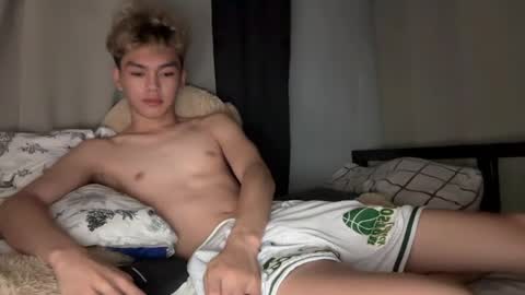 Ethan online show from 04/27/26, 07:01